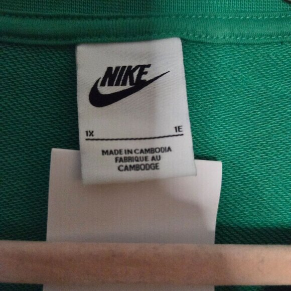Nike Women's Green Crewneck Sweatshirt 1X Just Do It Logo Cotton Blend NWT - Picture 4 of 7